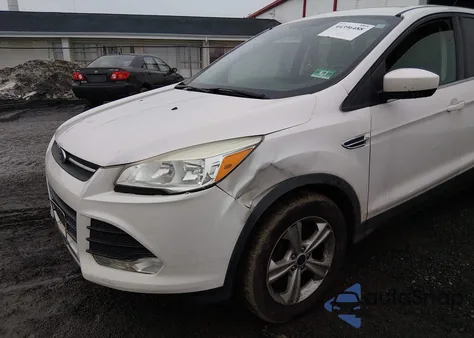 2014 Ford Escape Se z USA, uszkodzony, nr VIN 1FMCU9G9XEUD55425